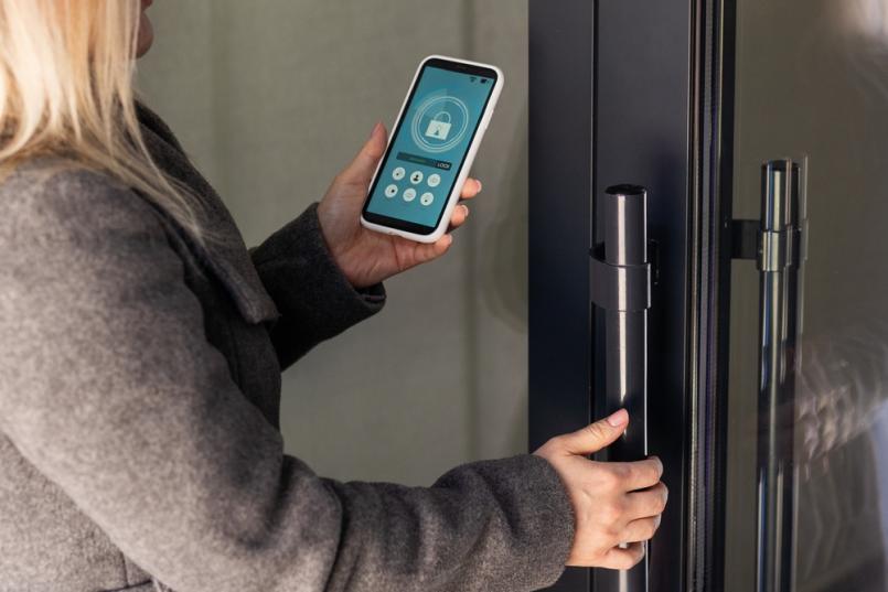 un sistem de control acces intr-un complex rezidential